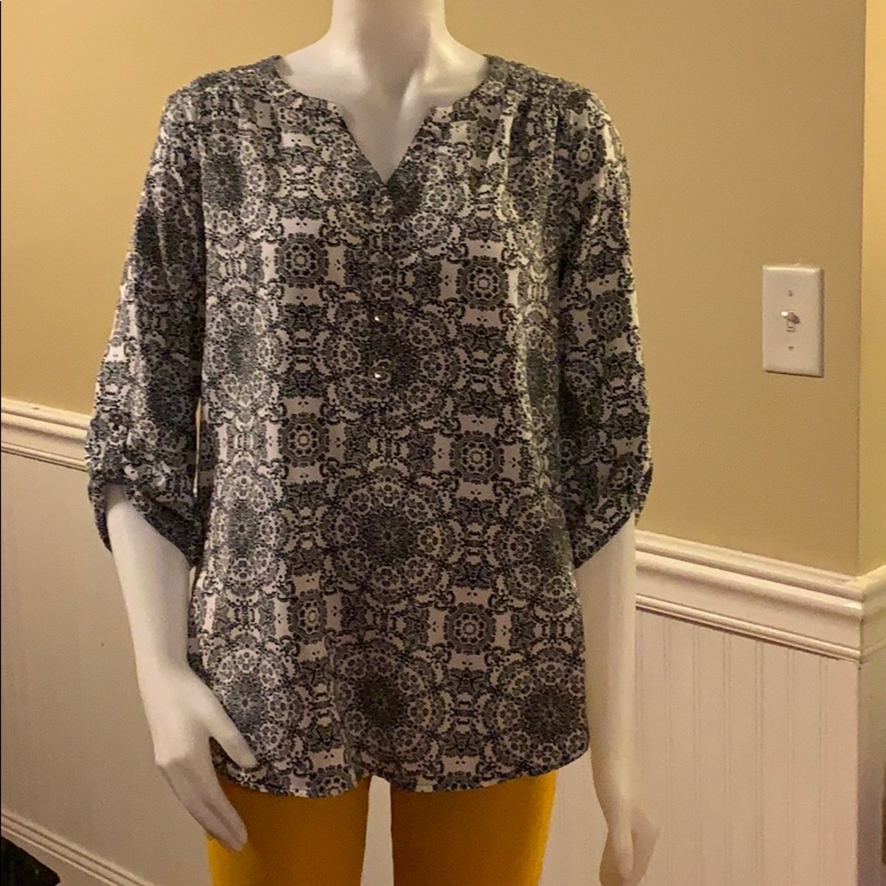 Ladies Croft&Barrow blouse